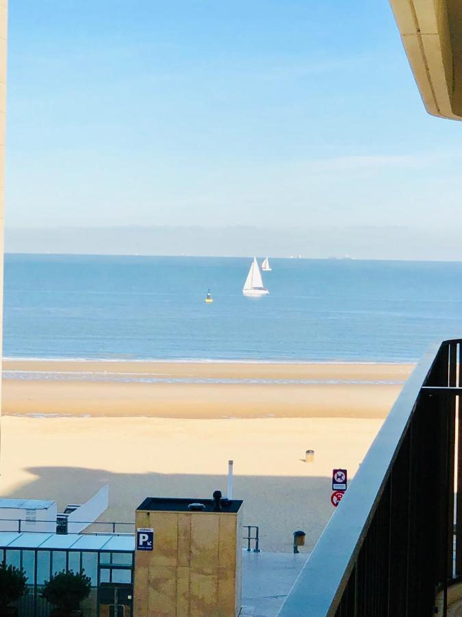 Design Appartement Empire Oostende エクステリア 写真